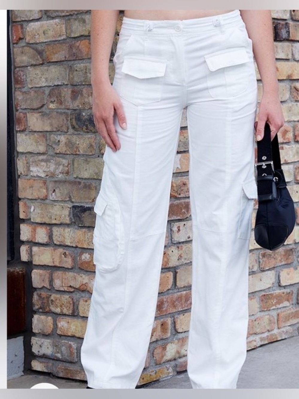 Brandy Melville White Cargo Wide-Leg Pants
